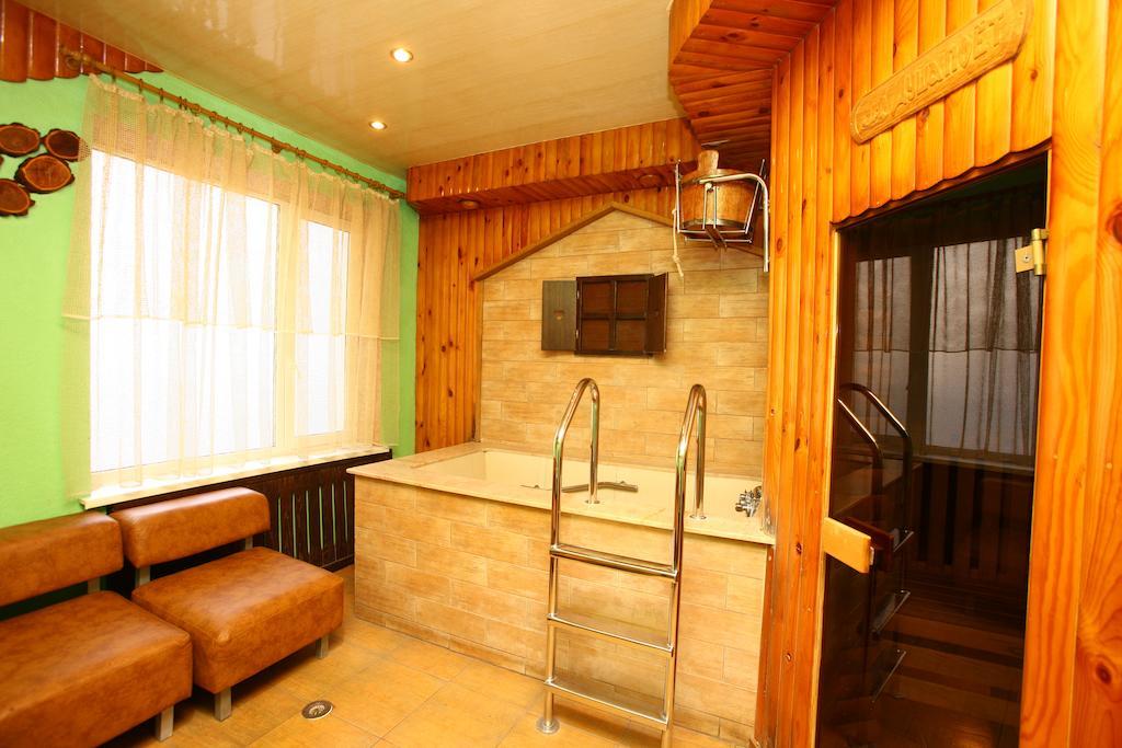 Bansay Hotell Dnipro Exteriör bild
