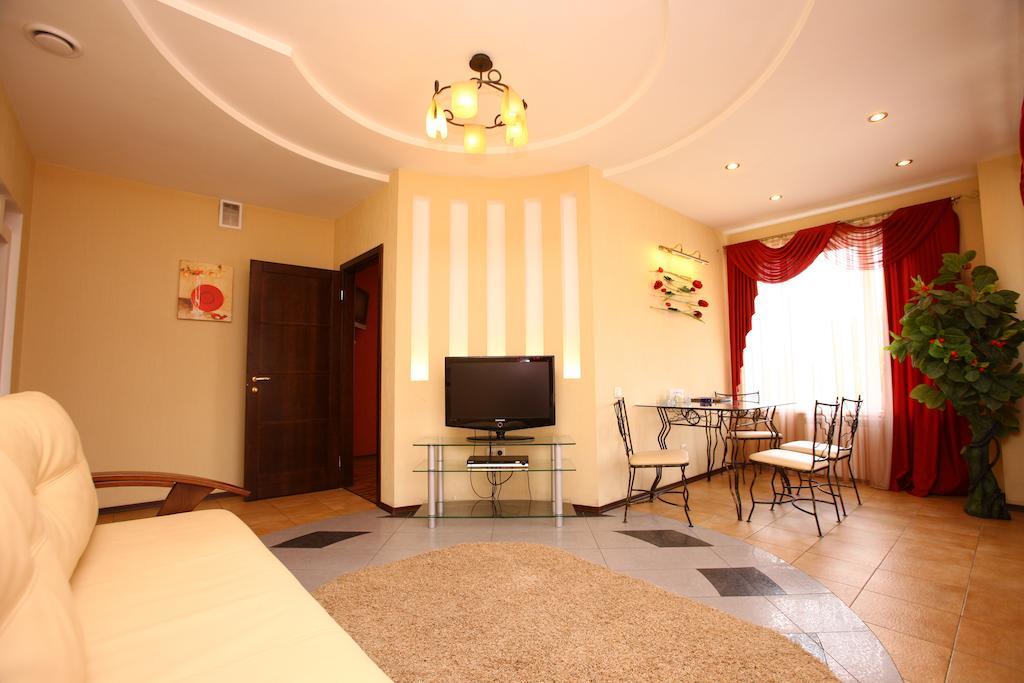 Bansay Hotell Dnipro Exteriör bild